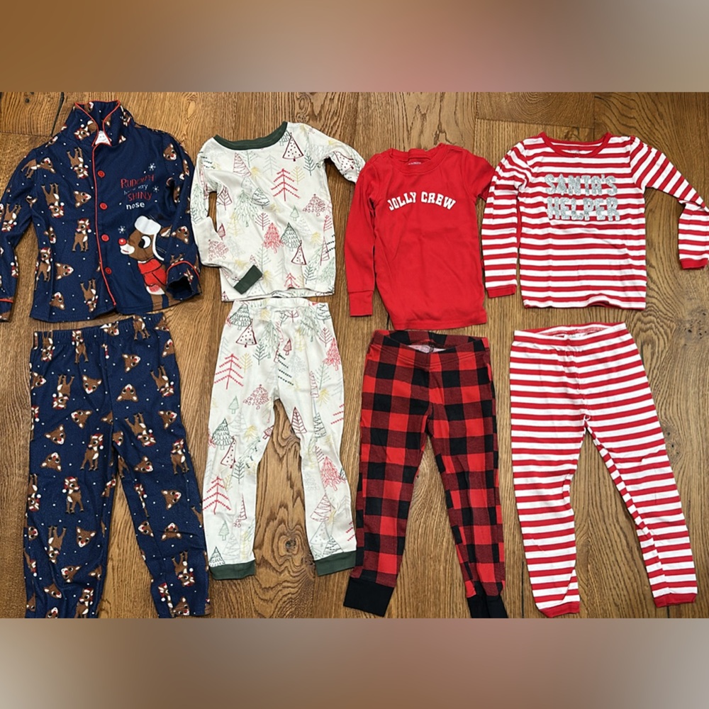 Kids Holiday Christmas Pajama Sets - 4 sets of all 5T